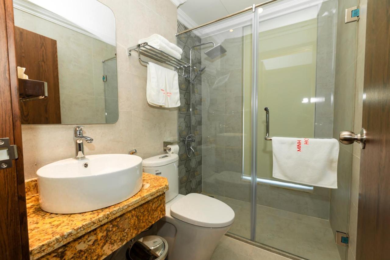Minh Phong Hotel Hạ Long Extérieur photo