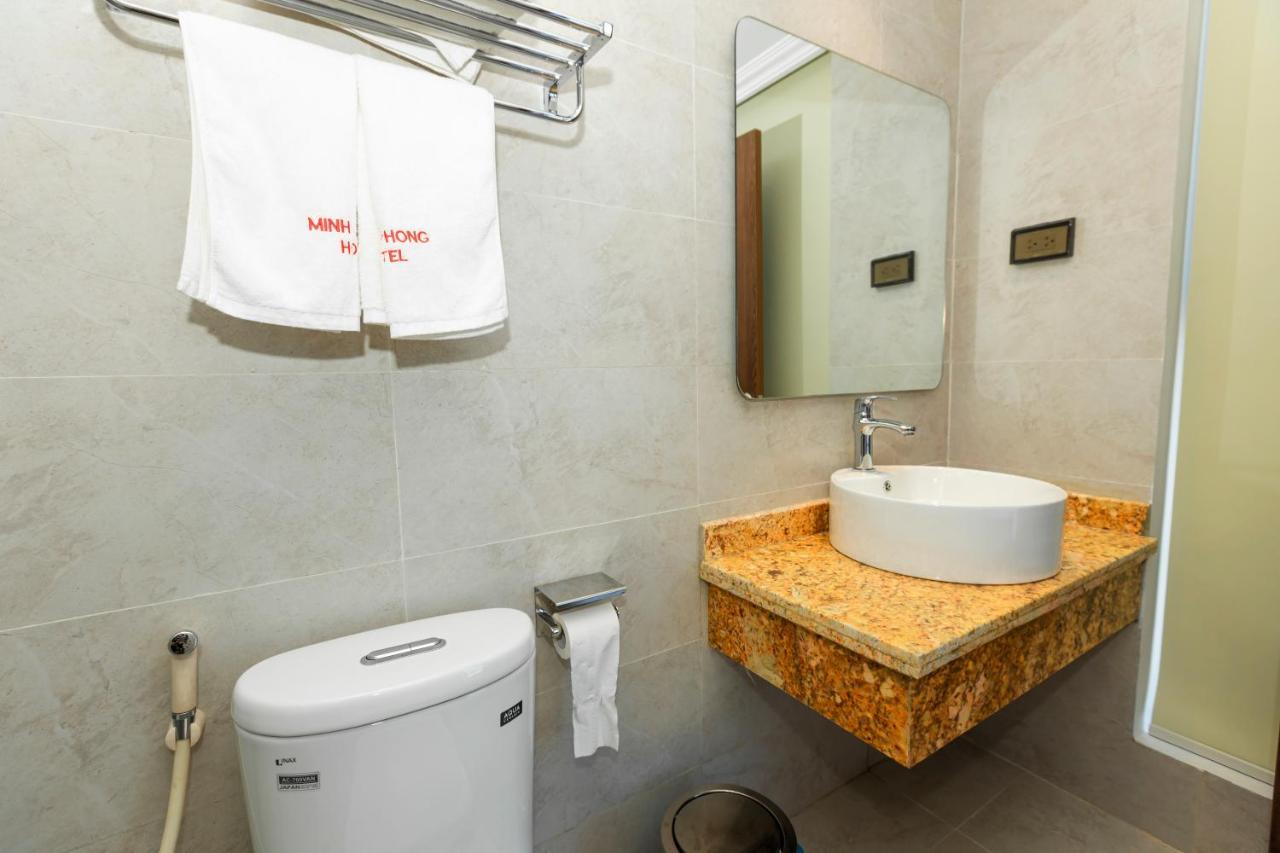 Minh Phong Hotel Hạ Long Extérieur photo
